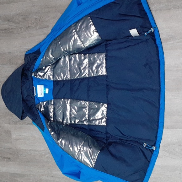 Columbia Insulated Omni-Tech Coat - Picture 9 of 14